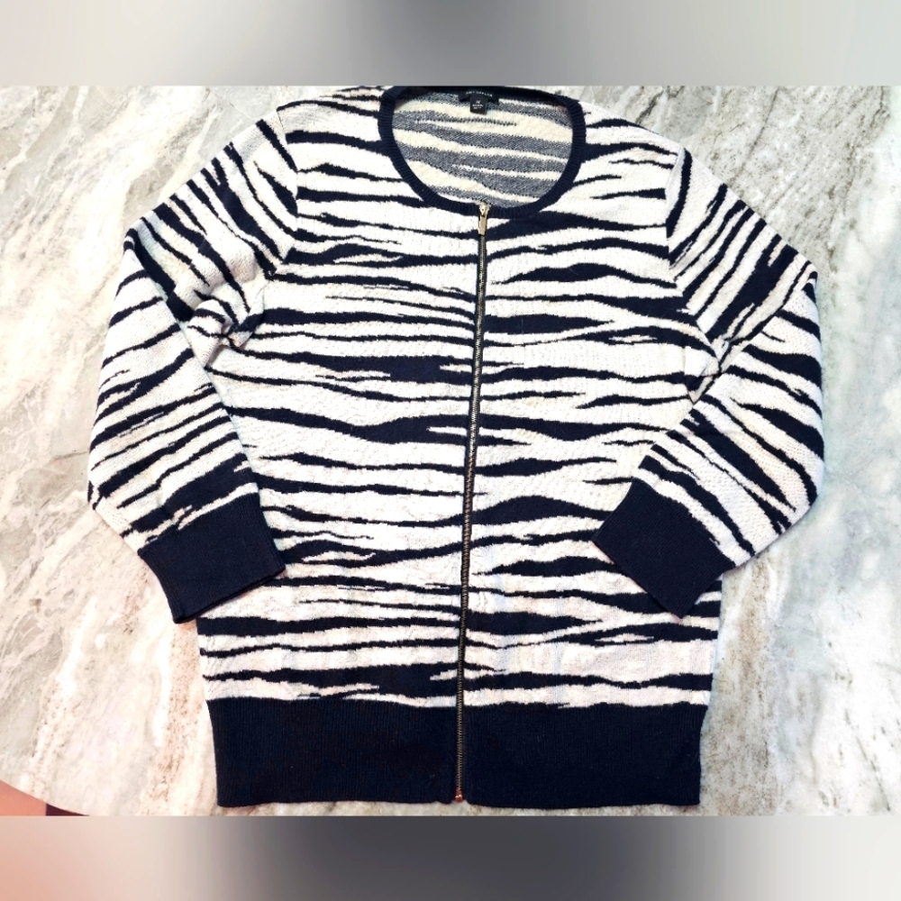 Ann Taylor Zebra Print Knit Zip-Up Cardigan Sweater Jacket Women’s M